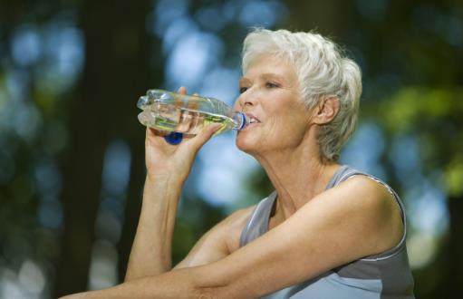 桶裝水、純凈水和燒開后的自來水？最好的選擇是什么？今