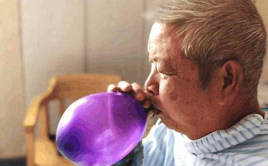 三類老人需看營養(yǎng)門診醫(yī)生 中老年人飲食最養(yǎng)生搭配