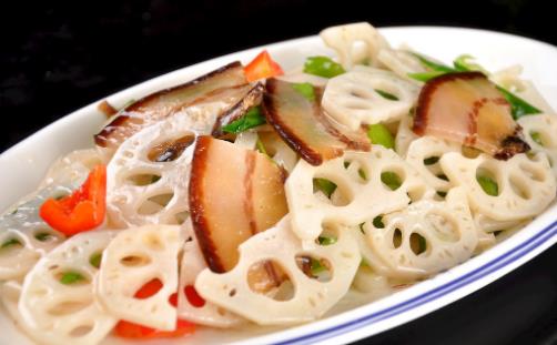 七孔蓮藕和九孔蓮藕,誰的營養更高?告訴你煮湯用哪種口