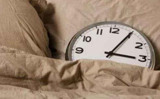 睡的太多對身體也有危害 不健康睡眠有負面影響