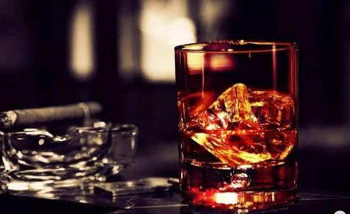 大酒傷肝傷害遠不止于此 大酒也能奪命