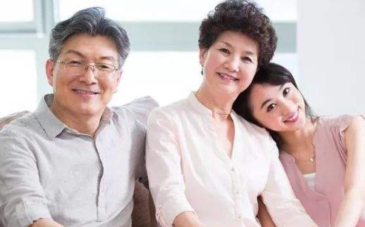 老人選擇獨居的原因 說服獨居父母同住的技巧