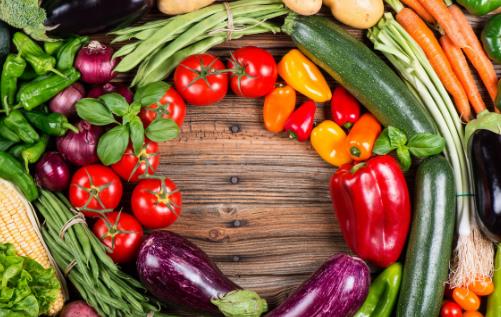 喝水時加點養(yǎng)肝食物 清肝毒排廢物