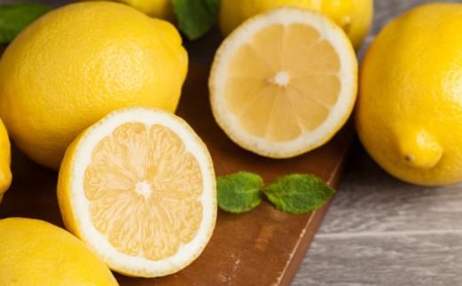 夏季吃這11種食物能防曬清潔皮膚 讓皮膚全方位美起來(lái)