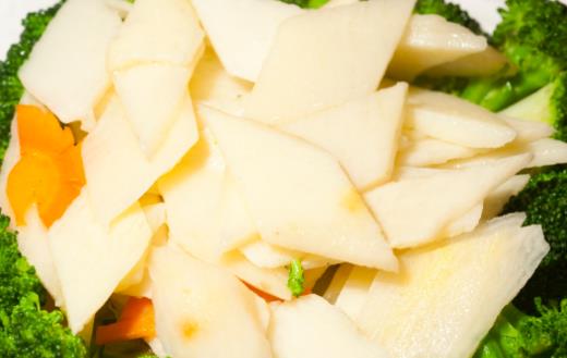 山藥是最為比較清補的食物 山藥的選購竅門