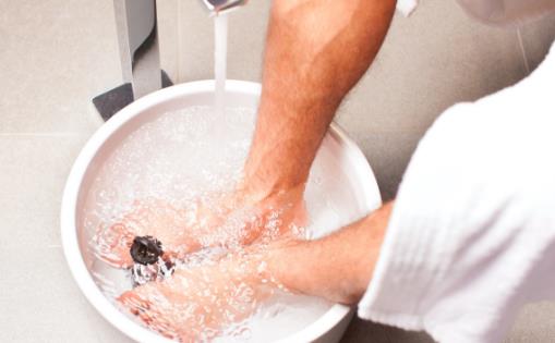 泡腳雖好但4點問題別忽視