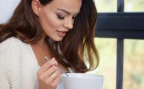 喝湯有講究 錯誤的喝湯習慣需要糾正