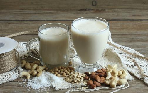 胃疼能喝酸奶嗎 可以養胃的5款食物