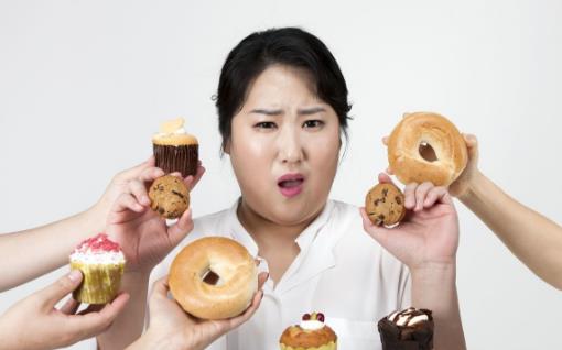 女人體重自測表，若保持這個范圍，恭喜你了，身體不算肥