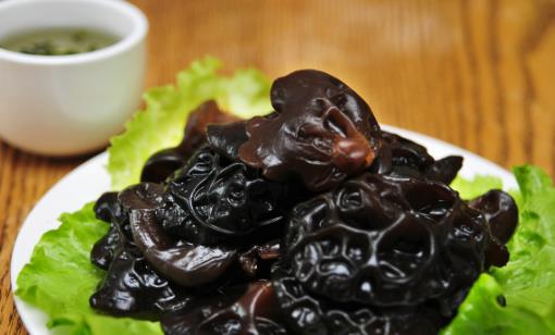 臉上反復長痘痘的6大原因