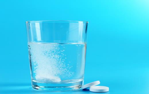 吃泡騰片能預防感冒？每天吃一顆泡騰片會怎么樣