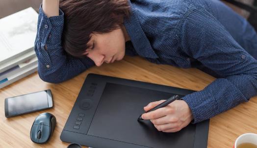 午睡越睡越困是什么原因?午睡睡夠這個時間就好了