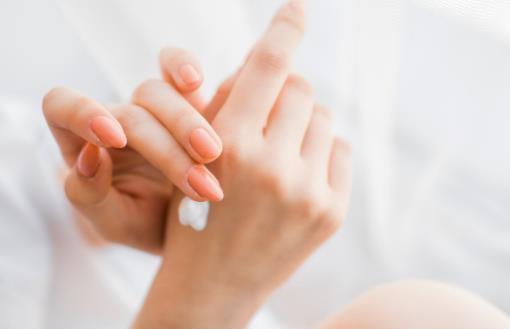 獨門秘方護手霜 護手霜的日常使用個誤區