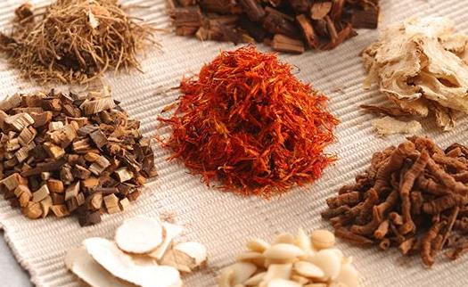 滋補性中藥對老年人最為適宜 適合老年人吃的中藥