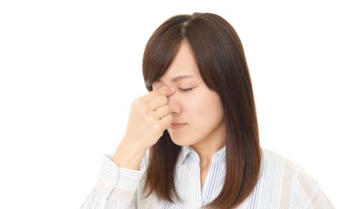 怎么自測體內(nèi)缺不缺水？缺水的危害有哪些？