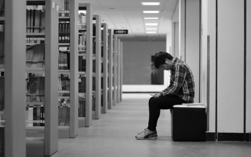 原來，許多疼痛起因都是這個動作，一定要重視