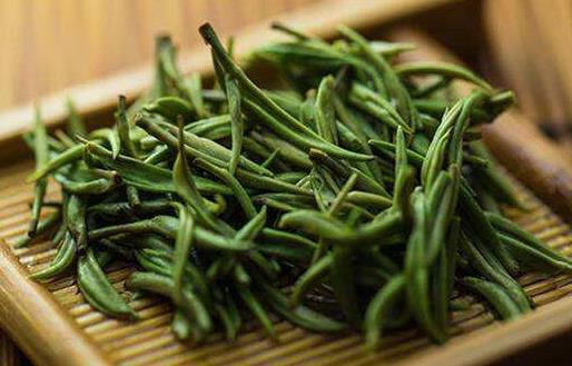 身體出現(xiàn)小問(wèn)題 學(xué)會(huì)喝水可能就會(huì)解決這些小毛病