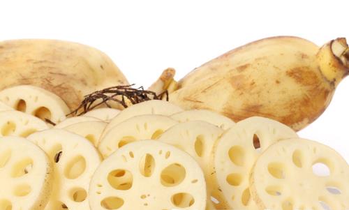 立秋之后要吃藕，七孔藕和九孔藕有區別嗎？搭配排骨食療