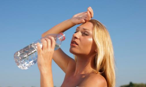 中暑后應當如何急救？哪些方法可以防止中暑