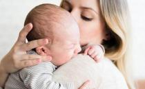 ?乳頭發(fā)生破裂媽媽痛苦不堪 乳頭破裂的預(yù)防方法