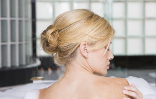 洗澡也要選時間 洗澡應避免的8個時間點