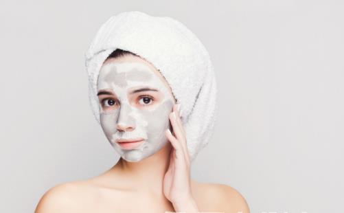 一起來做睡前十大親膚運動