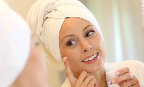 空調房肌膚保濕技巧