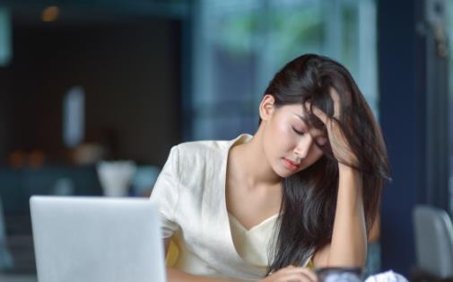 工作之后身材走形？研究表明，越努力工作的人越容易發胖