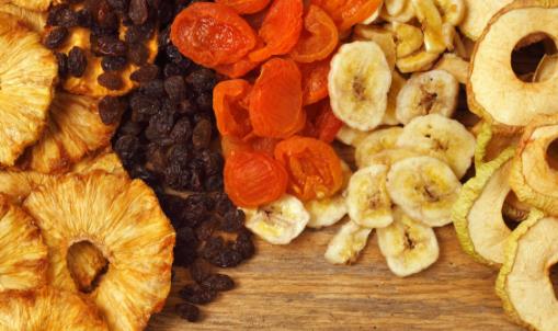 能美白牙齒的10種食物 對牙齒不好的5種食物