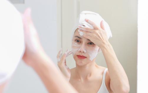 懶MM睡前五分鐘水嫩保養法