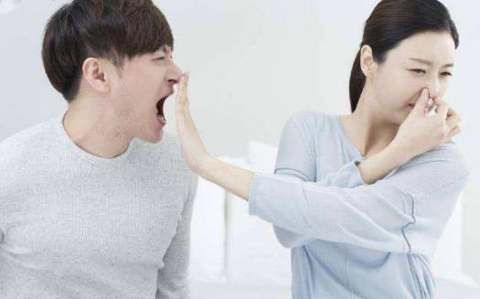 口干口苦口氣重的共同原因 要引起重視