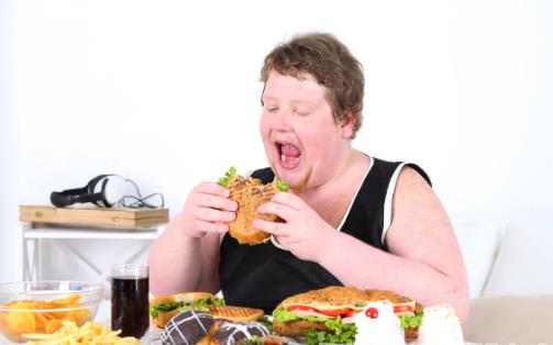 暴飲暴食會(huì)讓胃“撐大”嗎?別再為你的能吃找借口了