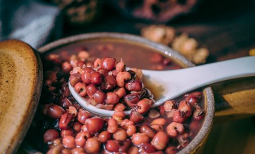 不要盲目貼秋膘 秋冬滋補多吃這5種食物