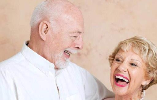 老人護牙必須知道的7個誤區 能保護牙齒的9種食物