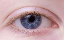 維C有防止白內障形成的效果 老年人白內障飲食護理