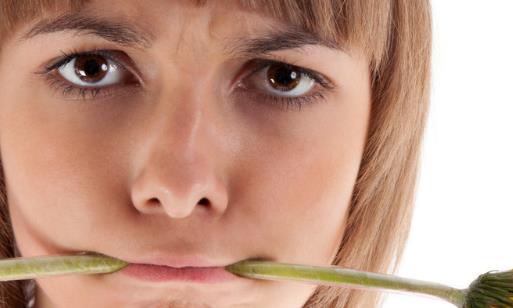 預防牙齒發黃常做的檢查 五款食物可以美白牙齒