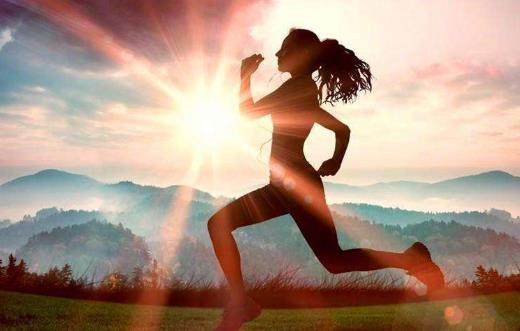適當(dāng)?shù)倪\動增加身體新陳代謝 有益我們的身心健康