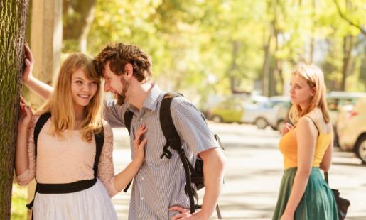 男人出軌的原因 應對男人出軌的2個妙招