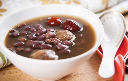 減肥讓月經期給耽誤 月經期的飲食減肥食譜