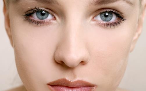 脂肪粒可真煩人 祛除脂肪粒眼周小顆粒日常養護