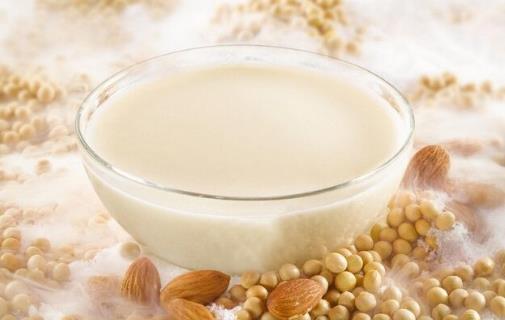 牛奶有白色血液的稱號 牛奶和豆?jié){的區(qū)別