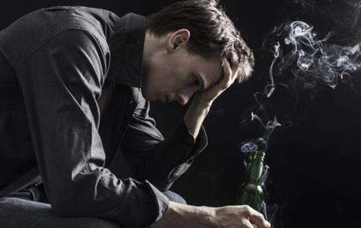 吸煙與咽喉癌的關(guān)系 預(yù)防咽喉癌注重日常生活習慣