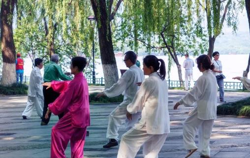 老年人注重養生 老年人最容易輕信的8個養生謠言