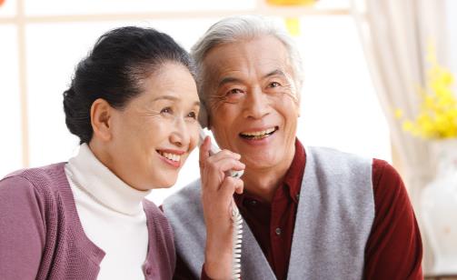 老人牙齦出血的常見因素 牙齦經(jīng)常出血的日常對策