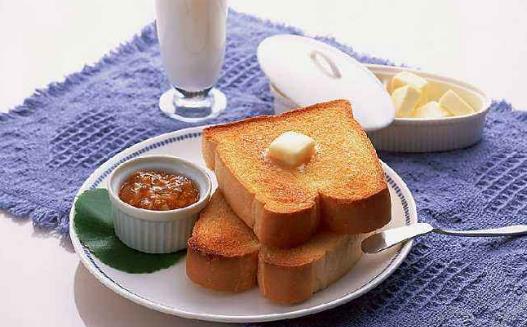 男性脫發有可能是心臟病的前兆 小心心臟病的早期癥狀