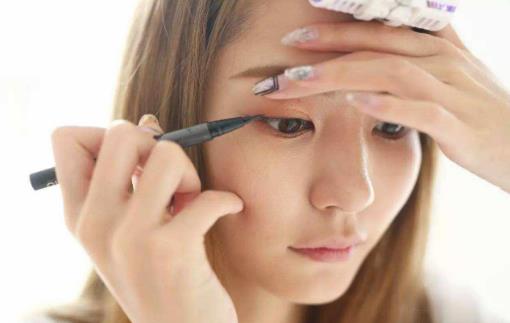 OL飯后八件事不可缺 OL飯后5種有益健康的零食