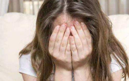 女人不愿離婚的原因 是無數的擔心困住了她