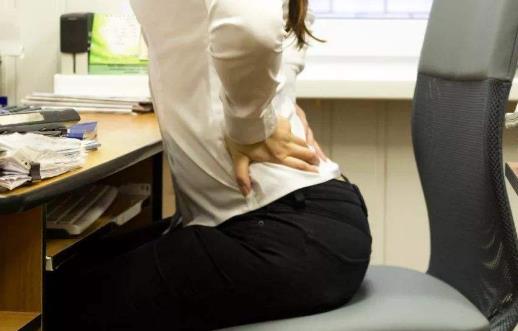 簡單高效的瑜伽動作上班族放松身心從現(xiàn)在開始