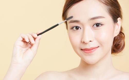 化妝一定要學會畫眉毛 如何畫出自然眉毛