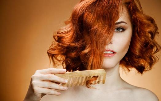 年輕人長白發的心理危害 日常養發護發小妙招